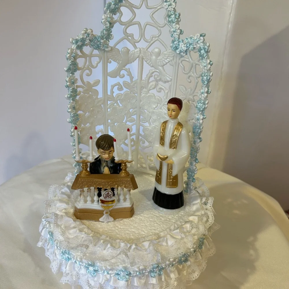 Elegant Religious first communion Cake Topper with Gold and White Accents